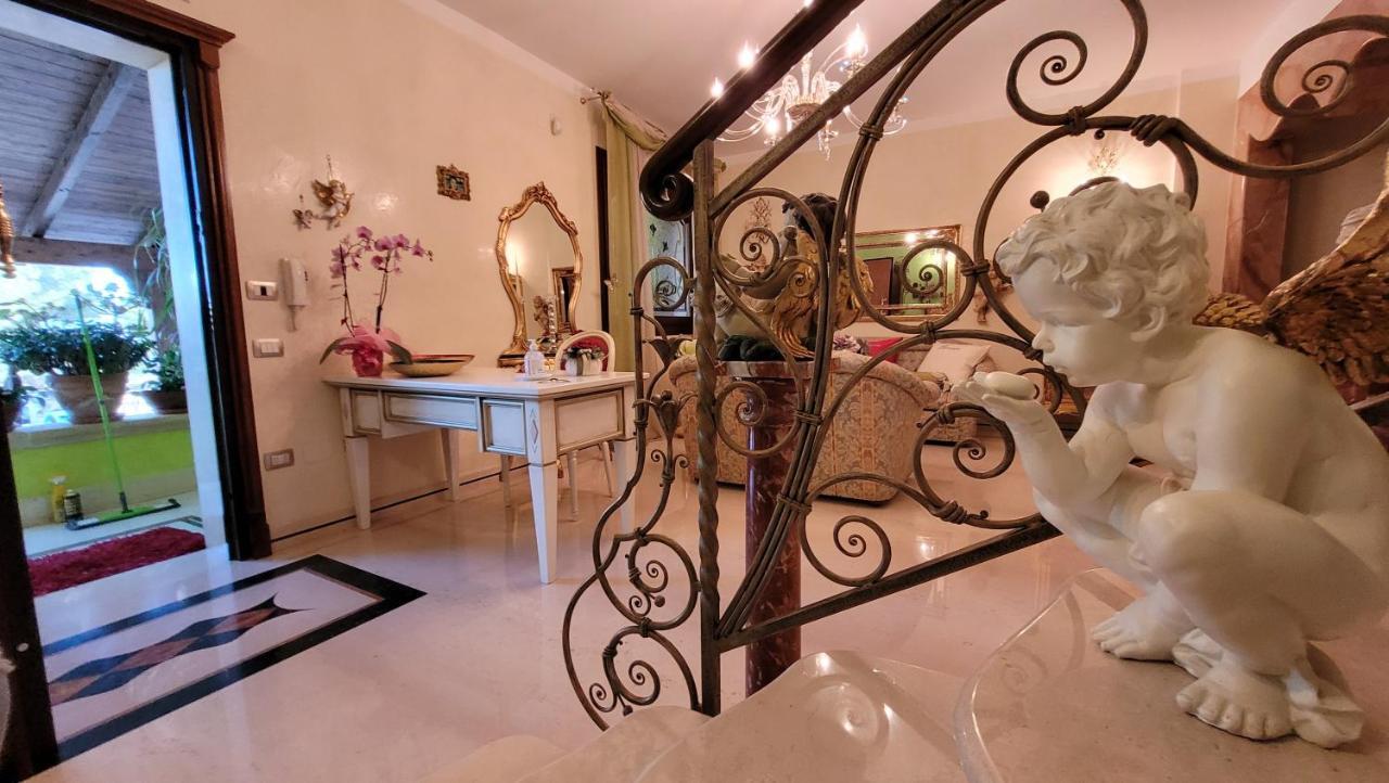 Queen'S Luxurious House Галиполи Екстериор снимка