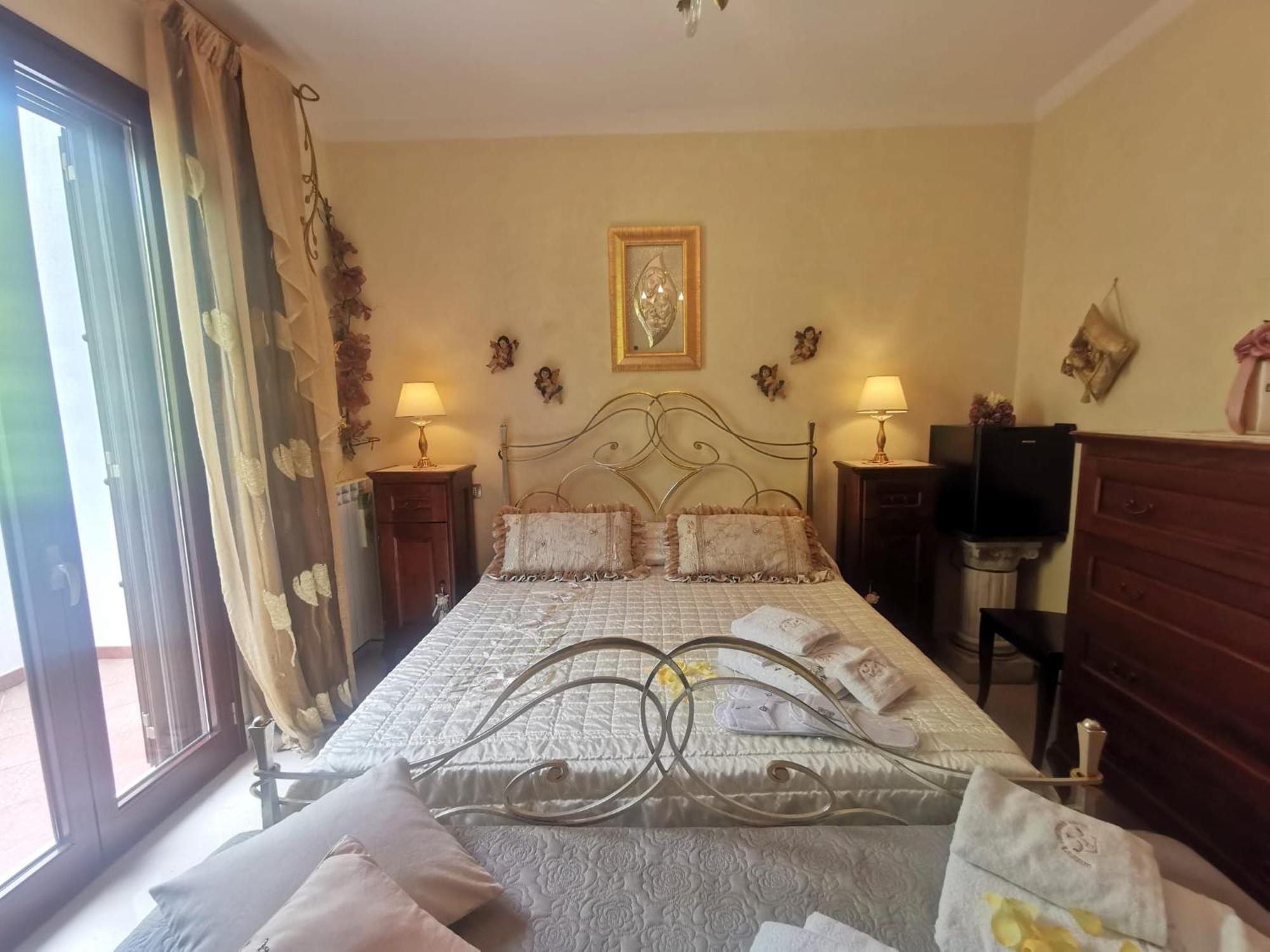 Queen'S Luxurious House Галиполи Екстериор снимка