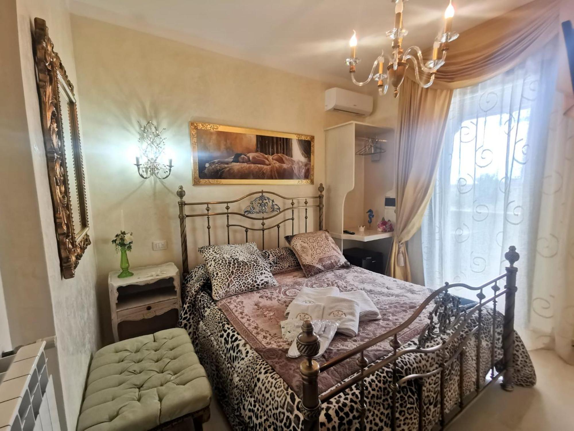 Queen'S Luxurious House Галиполи Екстериор снимка