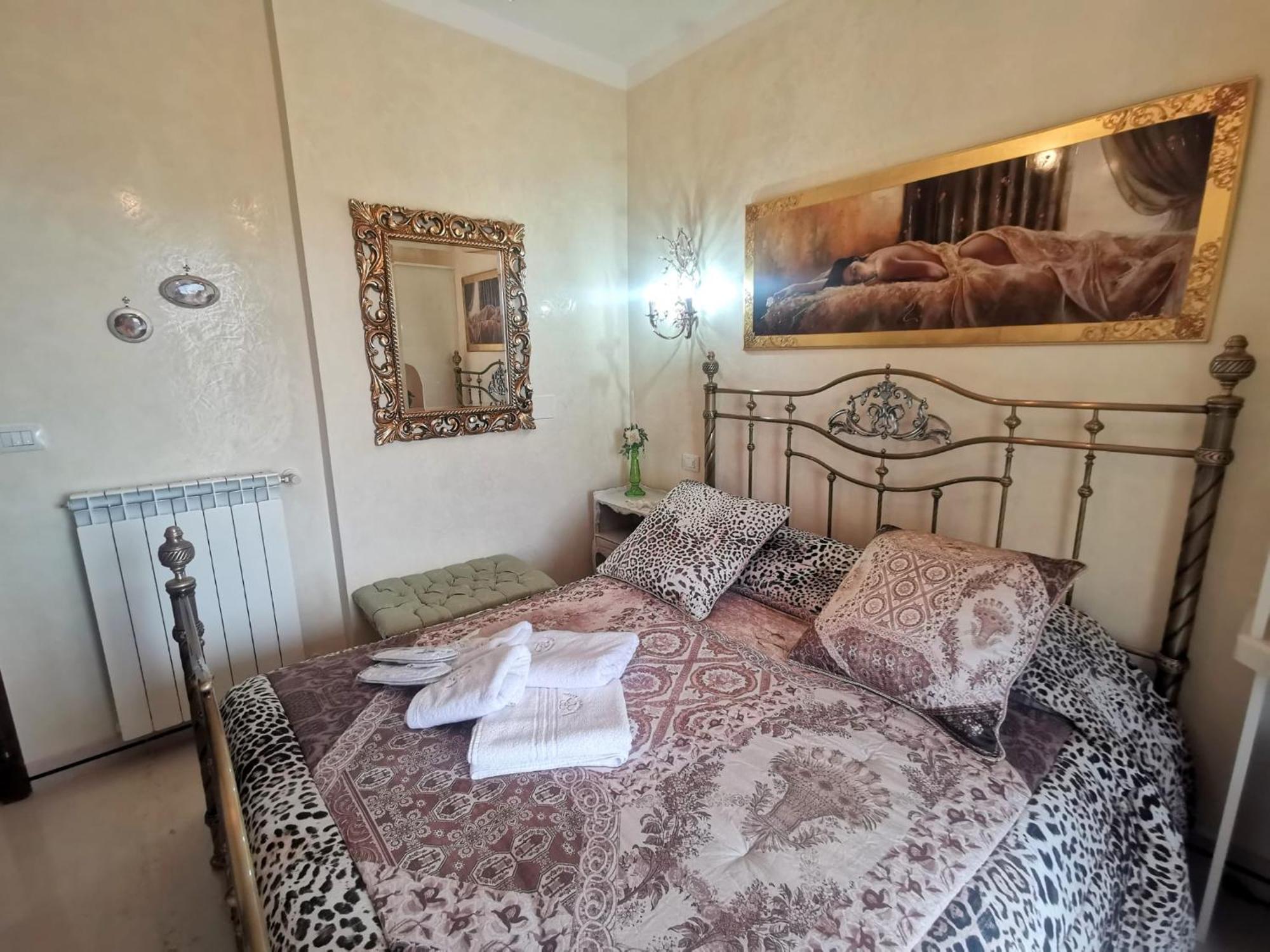 Queen'S Luxurious House Галиполи Екстериор снимка